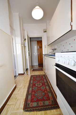 Eladó téglalakás, Debrecenben 60.9 M Ft, 3 szobás