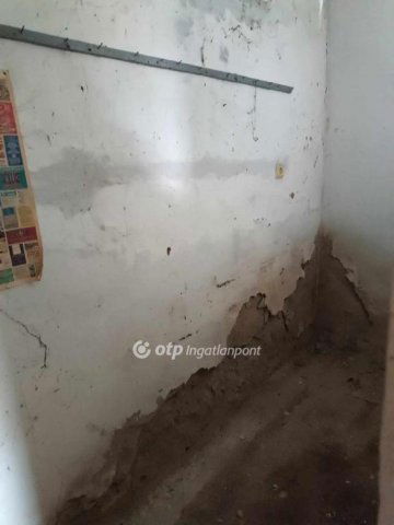 Eladó családi ház, Hajdúnánáson 11.8 M Ft, 1+1 szobás