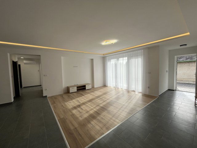 Kiadó téglalakás, albérlet, Győrújbaráton 290 E Ft / hó