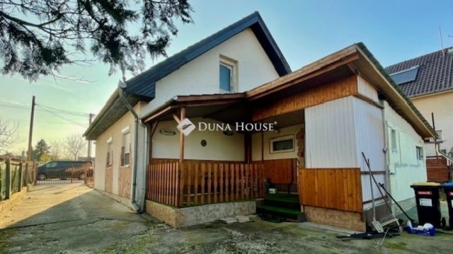 Eladó családi ház, Budapesten, XVII. kerületben 105 M Ft