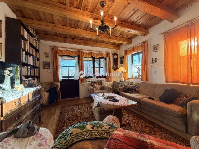 Eladó családi ház, Kercaszomoron 62.8 M Ft, 2 szobás