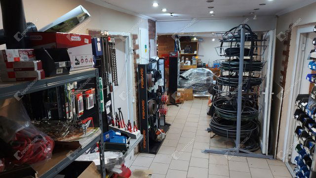 Eladó üzlethelyiség, Medgyesegyházán 90 M Ft