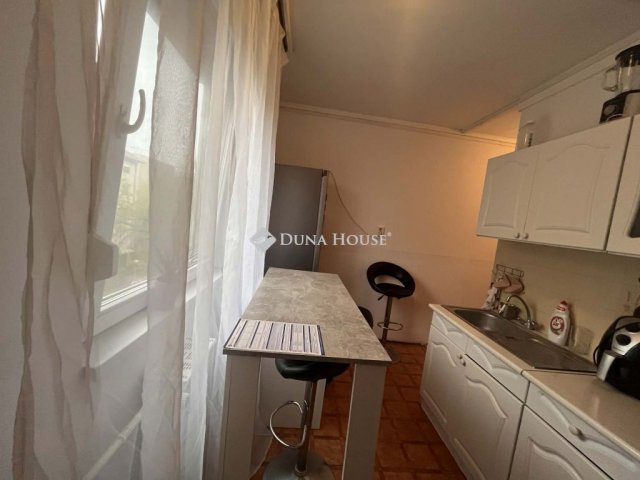 Eladó panellakás, Hódmezővásárhelyen 45 M Ft, 2 szobás