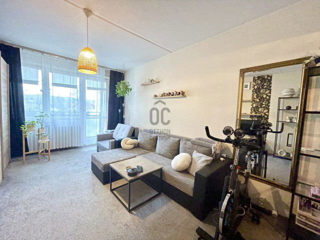 Eladó panellakás, Sopronban 43.9 M Ft, 2 szobás