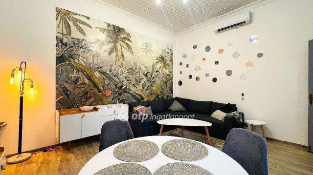 Eladó téglalakás, Budapesten, VII. kerületben 74.9 M Ft