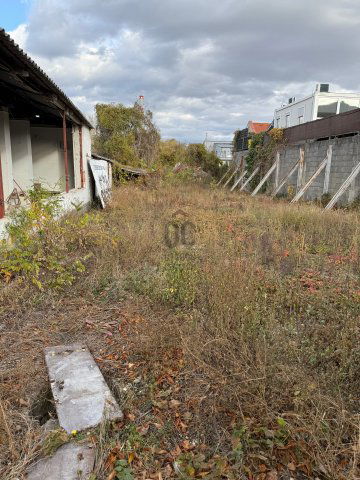 Kiadó telek, Budapesten, III. kerületben, Bécsi úton