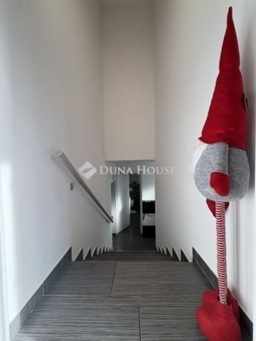 Eladó családi ház, Gyálon 116 M Ft, 6 szobás