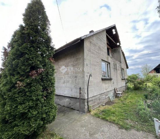 Eladó családi ház, Örkényen 34 M Ft, 3 szobás