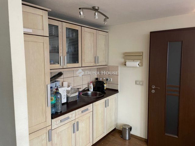 Eladó ipari ingatlan, Székesfehérvárott 199 M Ft