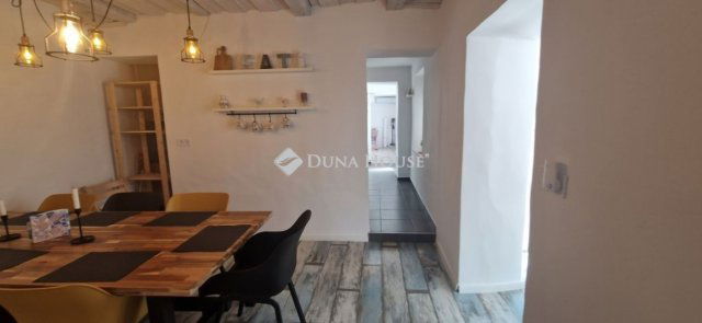 Eladó családi ház, Balatonbogláron 75 M Ft, 3 szobás