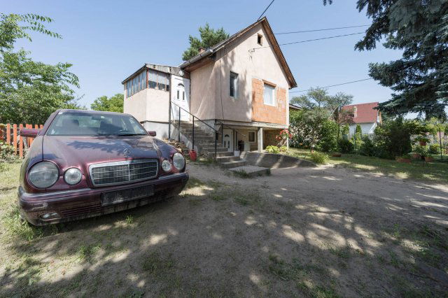 Eladó családi ház, Gödön 45.9 M Ft, 1+2 szobás
