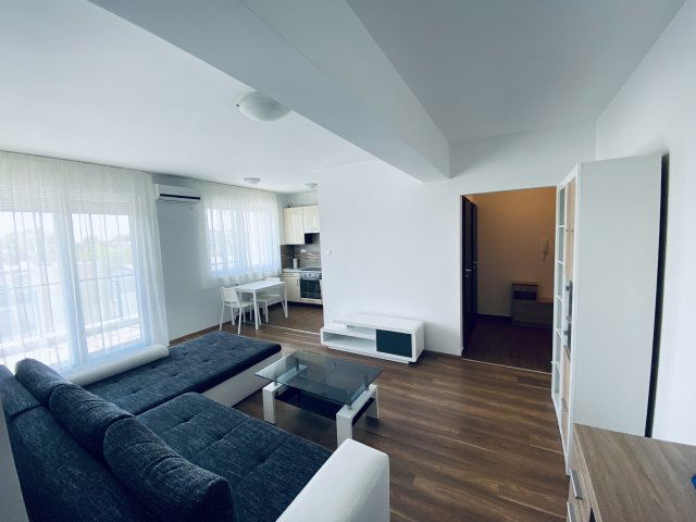 Eladó téglalakás, Debrecenben 84 M Ft, 2 szobás