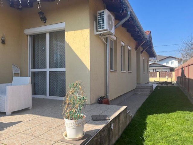 Eladó ikerház, Dunaharasztin 149.9 M Ft, 4 szobás