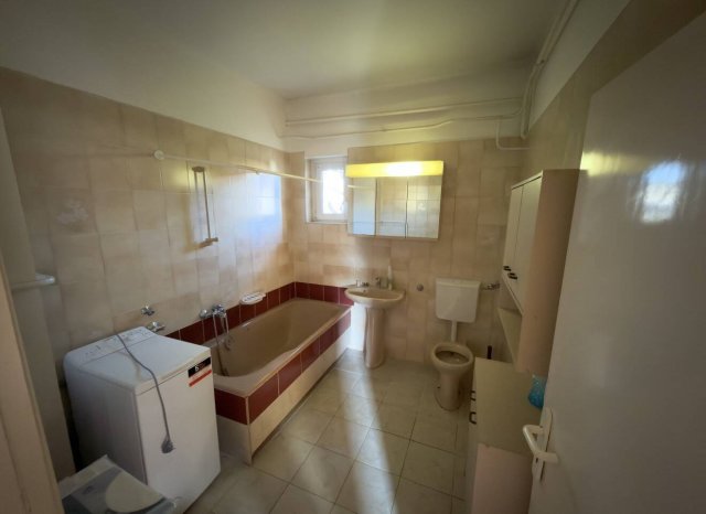 Eladó családi ház, Dorogon 79.9 M Ft, 3 szobás