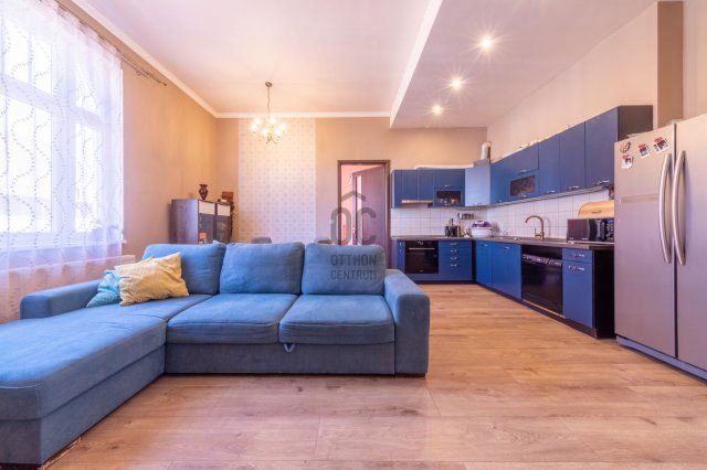 Eladó téglalakás, Budapesten, III. kerületben 89.99 M Ft