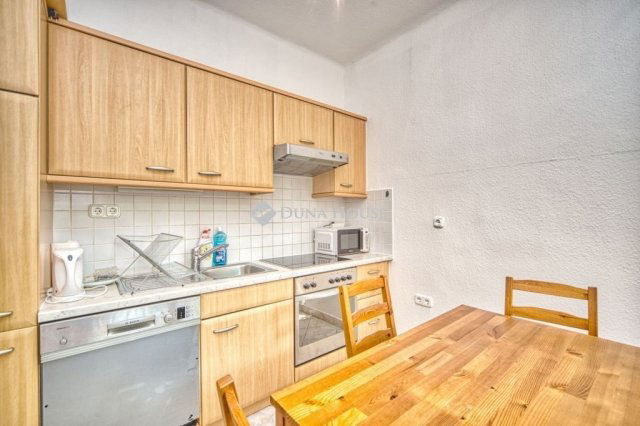 Kiadó iroda, Budapesten, XI. kerületben 350 E Ft / hó, 2 szobás