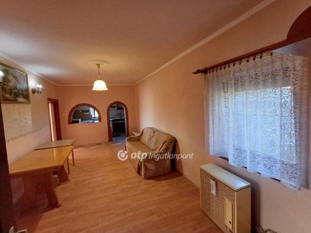 Eladó családi ház, Tiszalökön 17.9 M Ft, 2+2 szobás