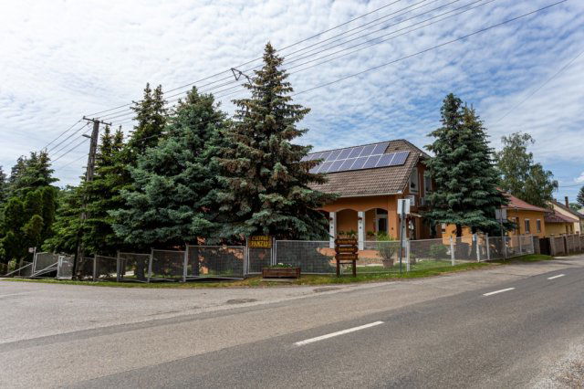 Eladó hotel, Abaligeten 149 M Ft, 8 szobás / költözzbe.hu