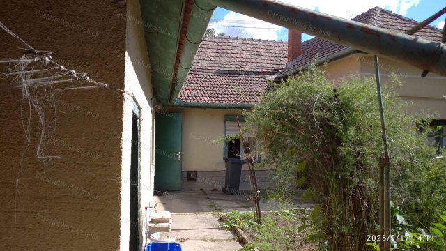 Eladó családi ház, Tiszaföldváron 18.5 M Ft, 3 szobás