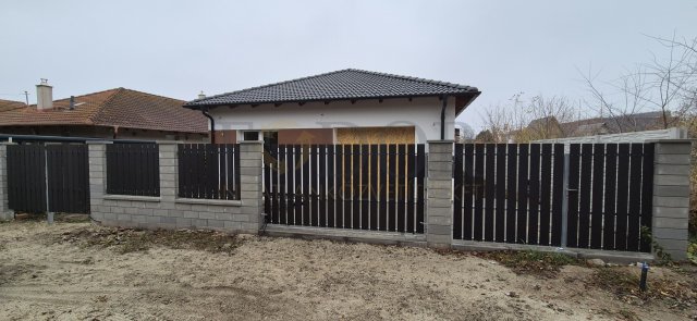 Eladó családi ház, Budapesten, XVIII. kerületben 129.9 M Ft