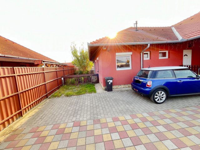Eladó ikerház, Szigetszentmiklóson 78.59 M Ft, 4 szobás