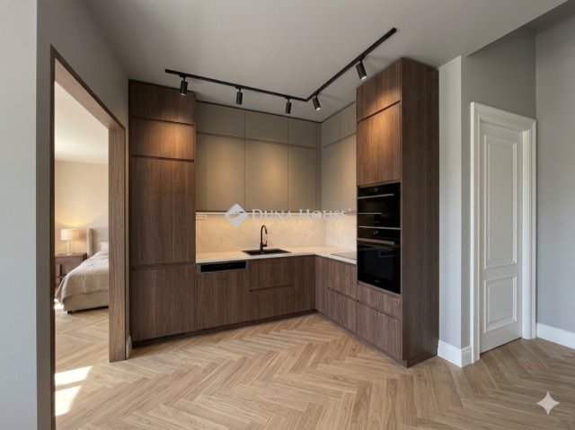Eladó téglalakás, Budapesten, IV. kerületben 115 M Ft, 3 szobás