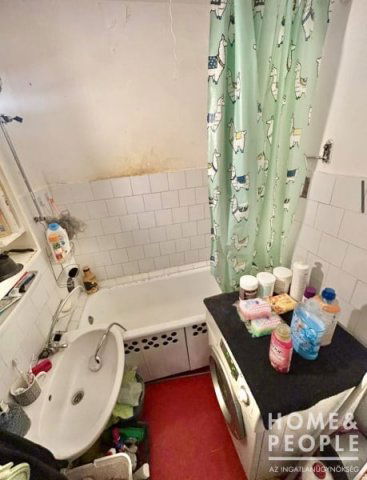 Eladó téglalakás, Szegeden 51.5 M Ft, 3 szobás