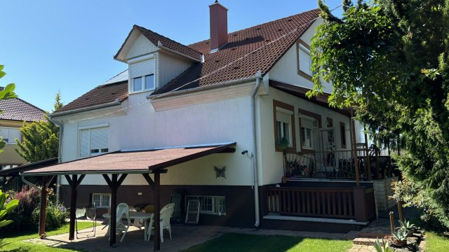 Eladó családi ház, Kisvárdán 87.5 M Ft, 6+1 szobás