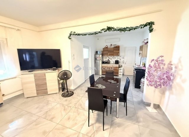 Eladó családi ház, Budapesten, XX. kerületben 74.9 M Ft