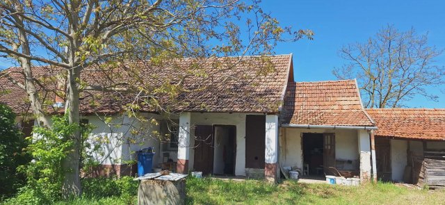 Eladó családi ház, Csökmőn 5.99 M Ft, 3 szobás