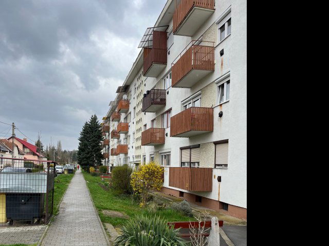 Eladó téglalakás, Miskolcon 18.5 M Ft, 2 szobás