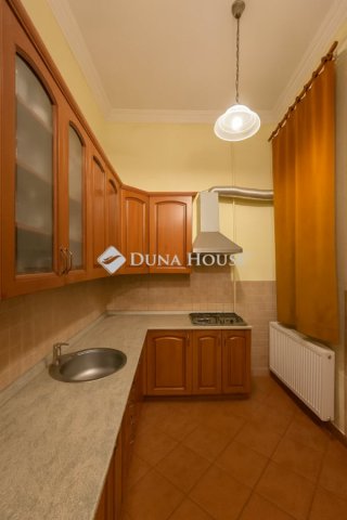 Eladó téglalakás, Budapesten, VII. kerületben 129.9 M Ft
