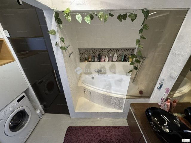 Eladó panellakás, Budapesten, XIV. kerületben 59.9 M Ft, 2 szobás