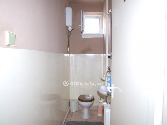 Eladó családi ház, Nagyrédén 84.9 M Ft, 4 szobás
