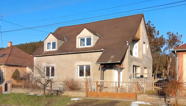 Eladó családi ház, Magyarszéken 58.9 M Ft, 5+1 szobás