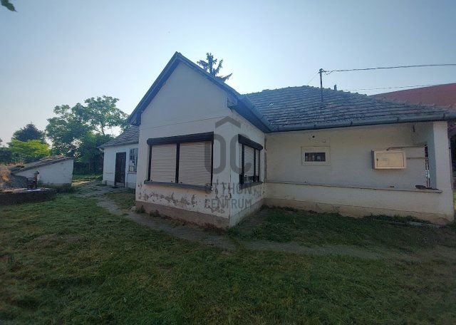 Eladó családi ház, Balatonszabadiban 22.9 M Ft, 3 szobás