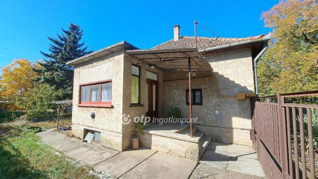 Eladó családi ház, Mezőhegyesen 13 M Ft, 2+1 szobás