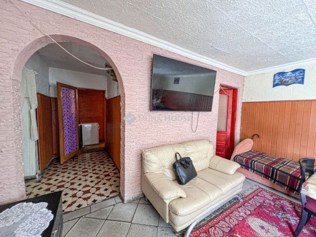 Eladó családi ház, Budapesten, XVIII. kerületben 54.9 M Ft