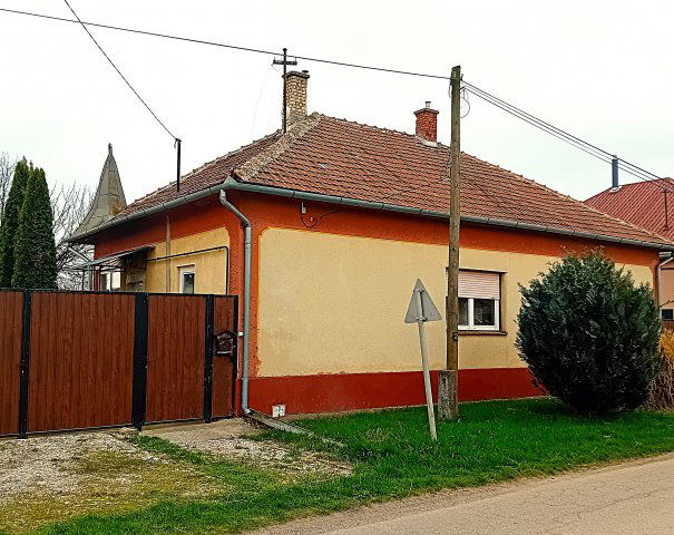 Eladó családi ház, Rakamazon 25.25 M Ft, 2+1 szobás