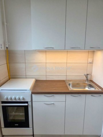 Kiadó panellakás, albérlet, Kecskeméten 110 E Ft / hó, 1 szobás