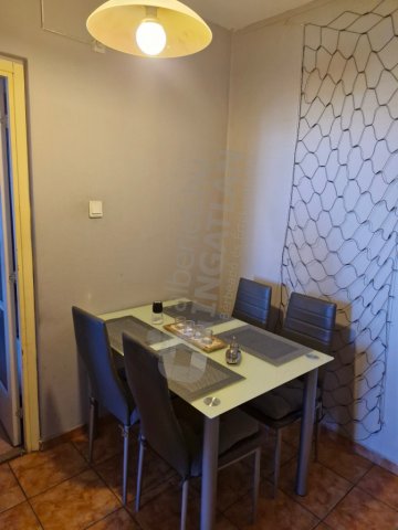 Eladó panellakás, Budapesten, III. kerületben, Selyemfonó utcában