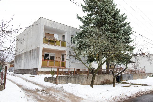 Eladó téglalakás, Ajkán, Pálma utcában 48.9 M Ft, 3 szobás