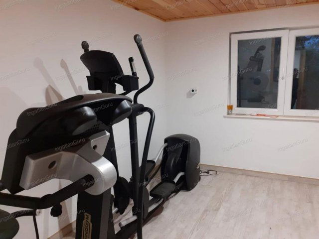 Eladó üzlethelyiség, Bugacon 31 M Ft, 5 szobás