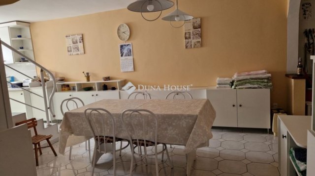 Eladó családi ház, Bükön 169 M Ft, 9+1 szobás