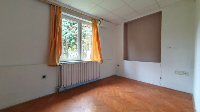 Eladó családi ház, Szentendrén 169 M Ft, 5 szobás
