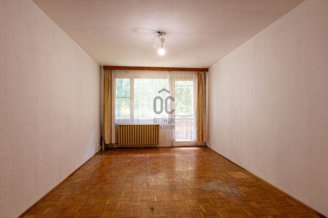 Eladó panellakás, Székesfehérvárott 44 M Ft, 2 szobás