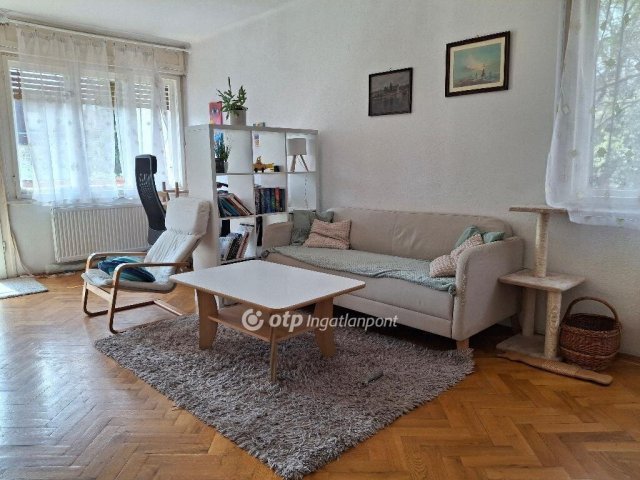 Eladó téglalakás, Budapesten, II. kerületben 147.5 M Ft