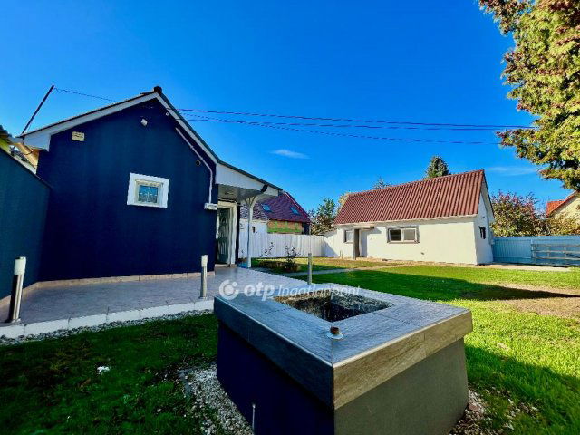 Eladó telek, Siófokon 63 M Ft, 3+1 szobás / költözzbe.hu