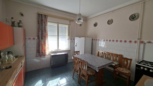 Eladó családi ház, Zalaszentgróton 38.9 M Ft, 2+1 szobás