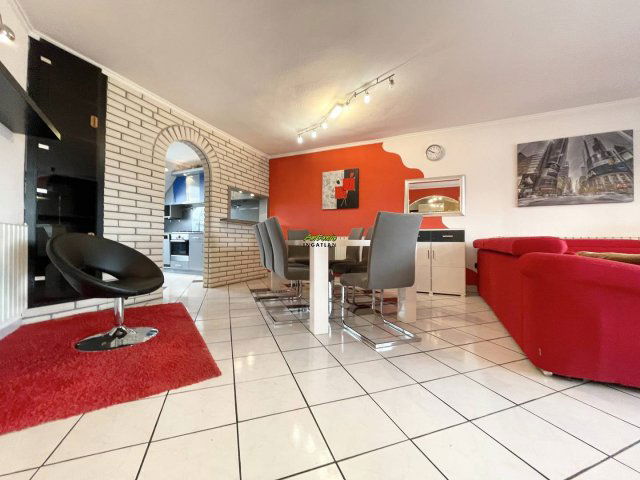 Eladó családi ház, Sopronban 149.9 M Ft, 6 szobás